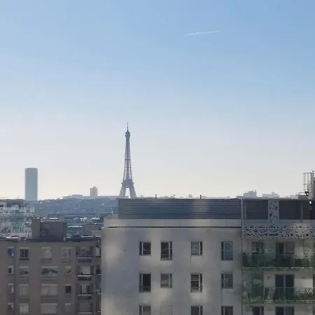 Apartment 2 Bedrooms, La Defense, Eiffel Tower View, Parking, 1omin Walk To Metro Courbevoie